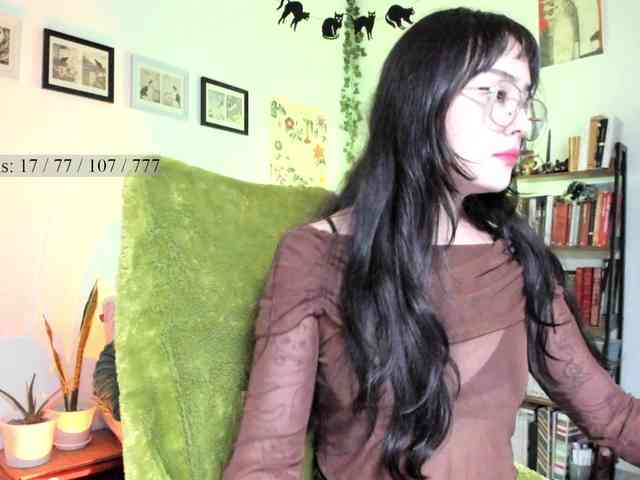 Luci--ana webcam