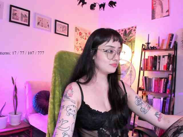 Luci--ana webcam