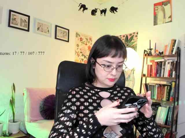 Luci--ana webcam