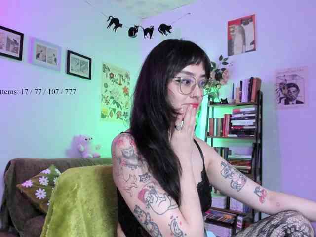 Luci--ana webcam