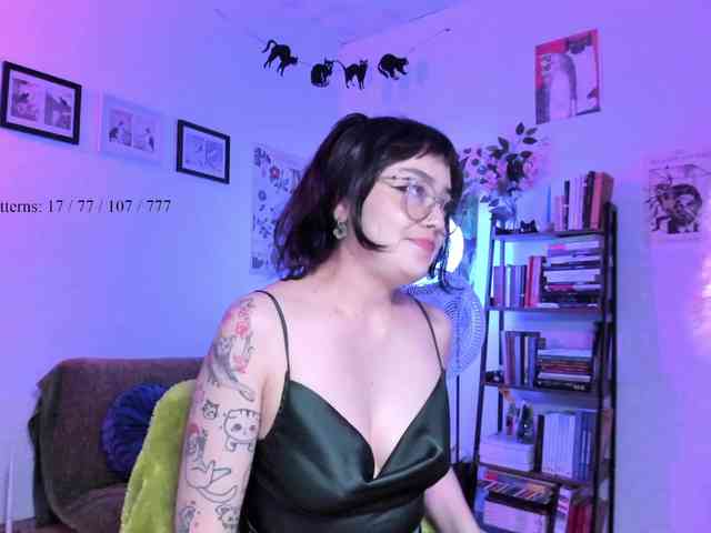 Luci--ana webcam