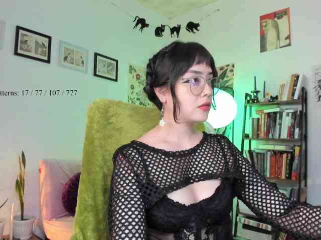 Luci--ana webcam