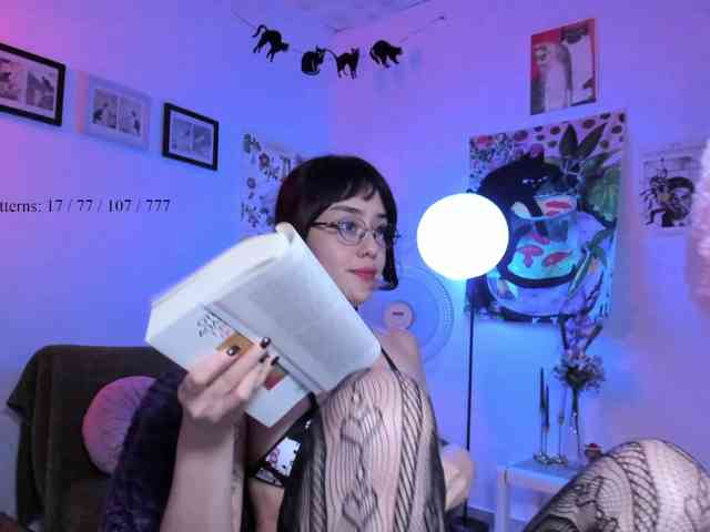 Luci--ana webcam