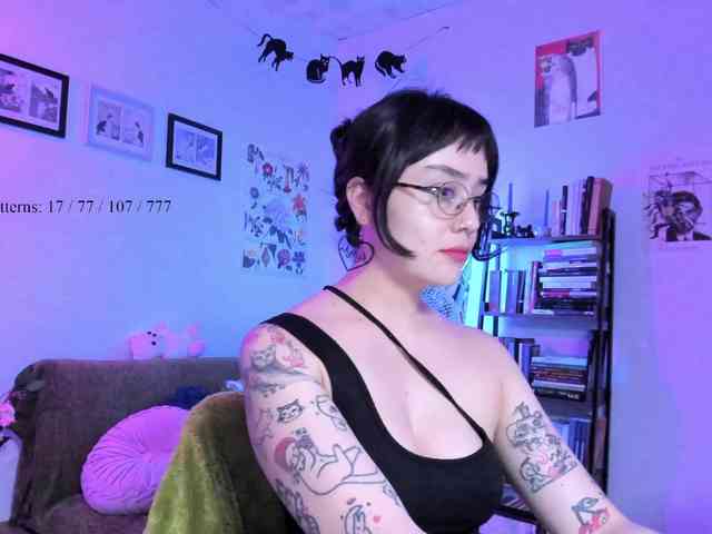Luci--ana webcam