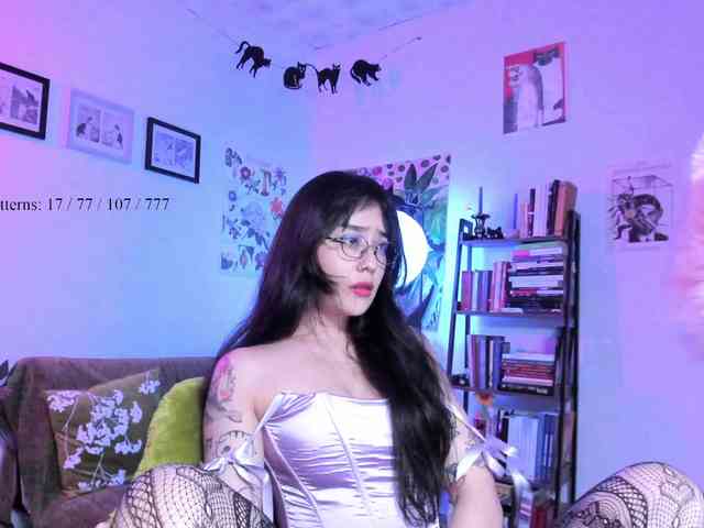 Luci--ana webcam