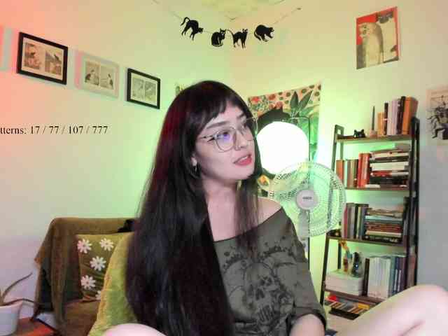 Luci--ana webcam