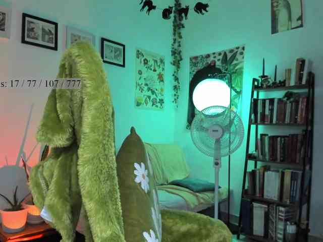 Luci--ana webcam