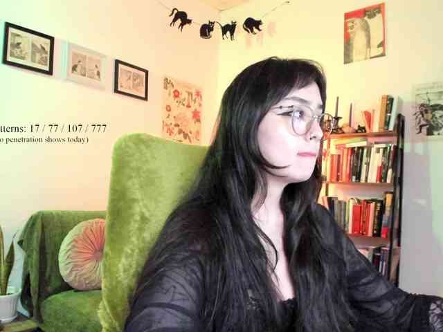 Luci--ana webcam