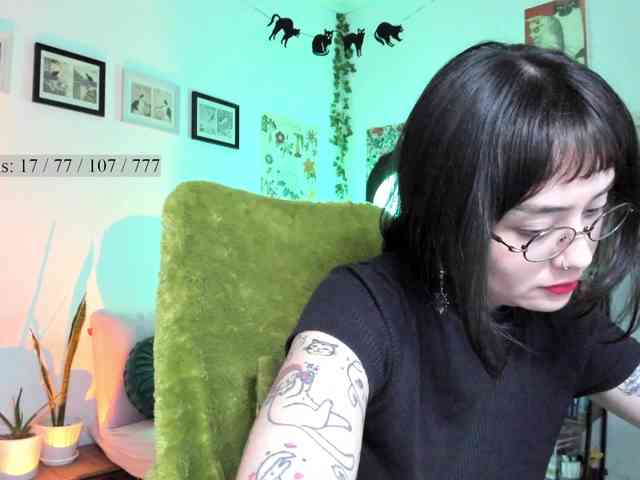 Luci--ana webcam
