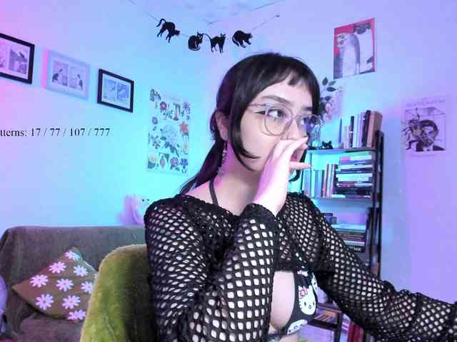Luci--ana webcam