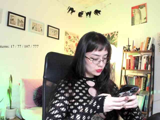 Luci--ana webcam