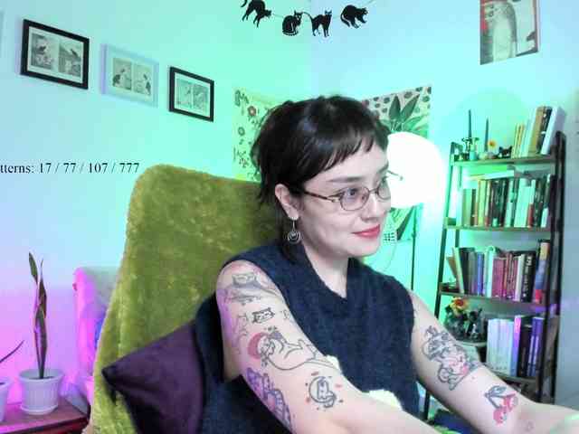 Luci--ana webcam
