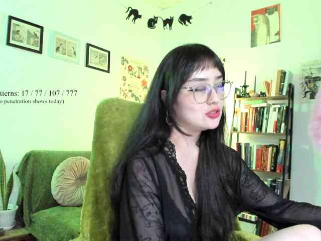 Luci--ana webcam