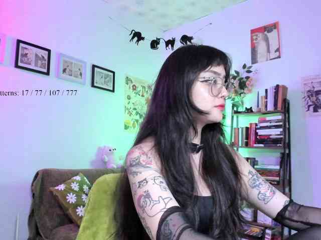 Luci--ana webcam
