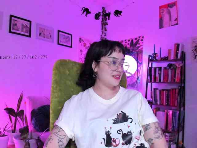 Luci--ana webcam