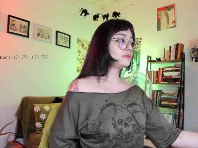Luci--ana webcam