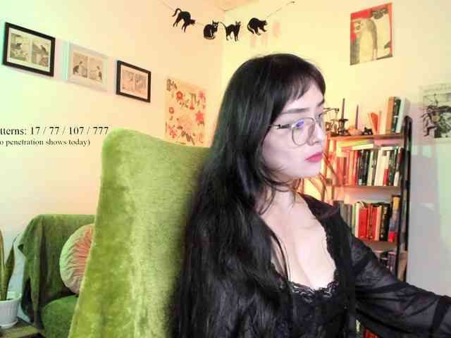 Luci--ana webcam