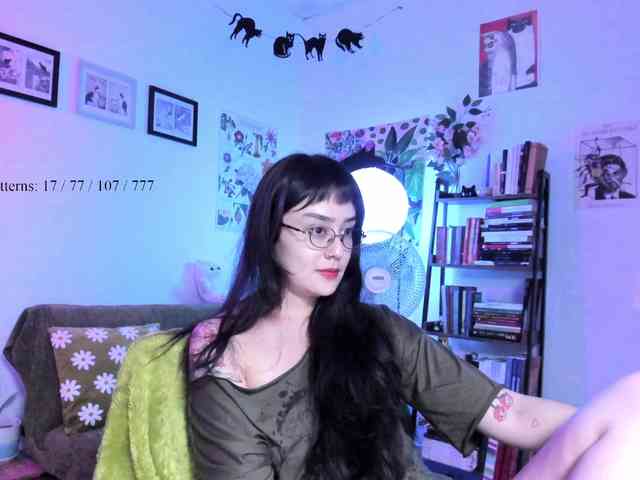 Luci--ana webcam