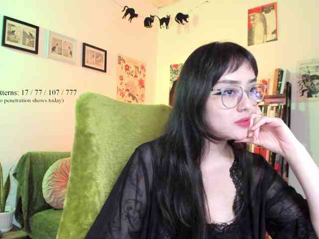 Luci--ana webcam