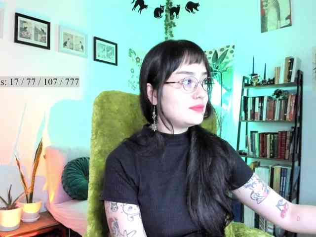 Luci--ana webcam