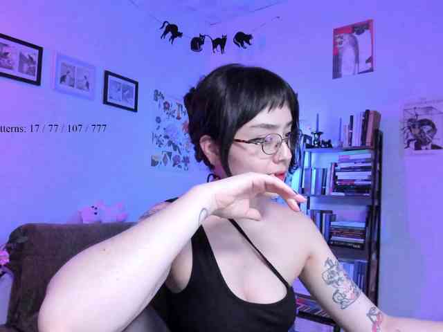 Luci--ana webcam