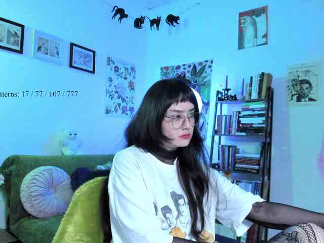 Luci--ana webcam