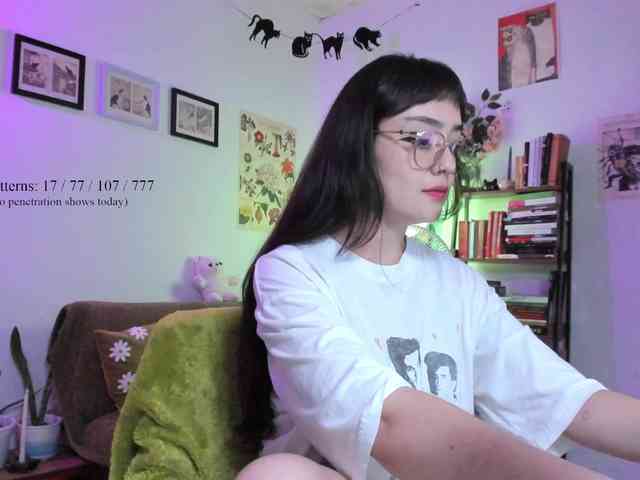 Luci--ana webcam