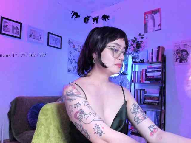 Luci--ana webcam