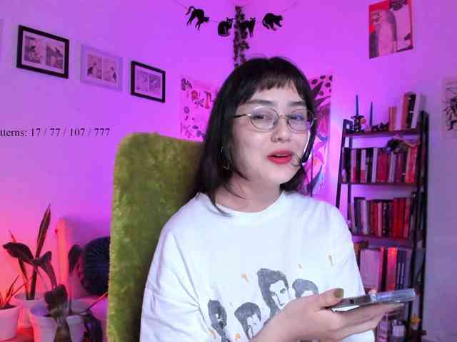 Luci--ana webcam