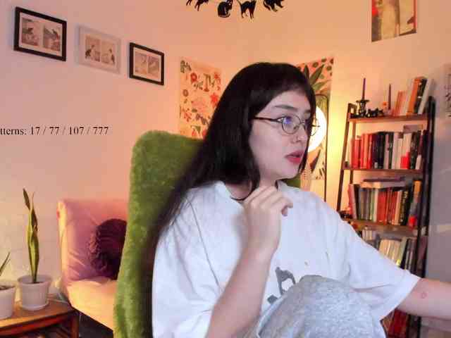Luci--ana webcam