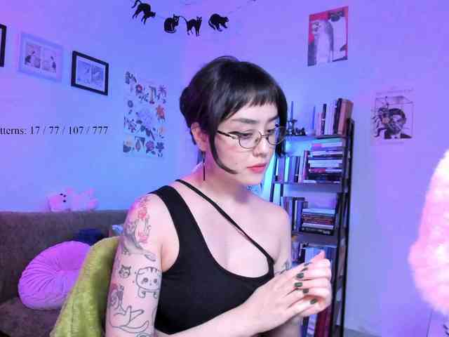 Luci--ana webcam