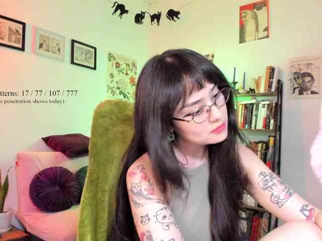 Luci--ana webcam