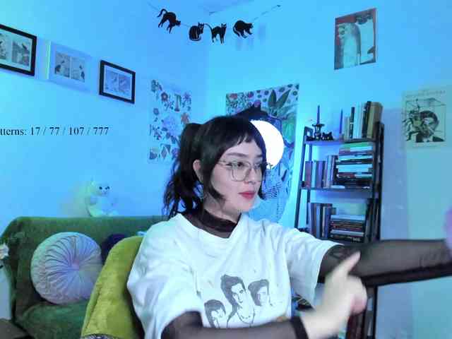 Luci--ana webcam