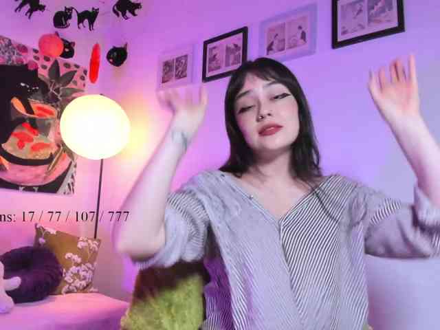 Luci--ana webcam