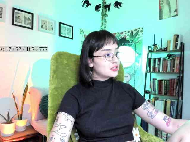 Luci--ana webcam