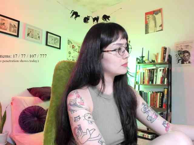 Luci--ana webcam