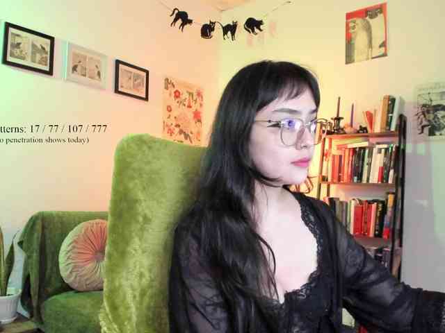 Luci--ana webcam