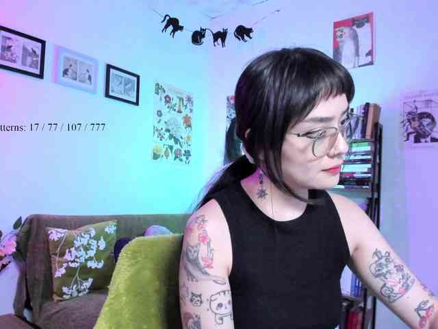Luci--ana webcam