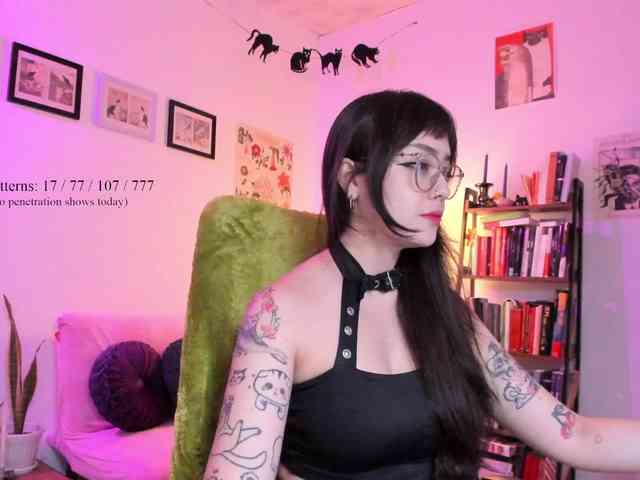 Luci--ana webcam