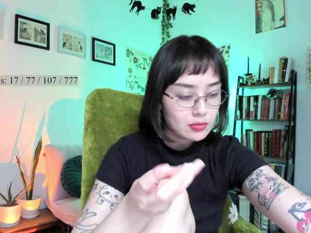 Luci--ana webcam