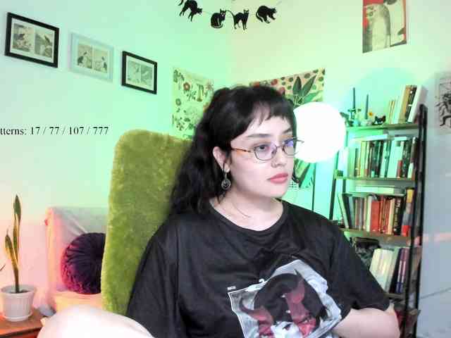 Luci--ana webcam