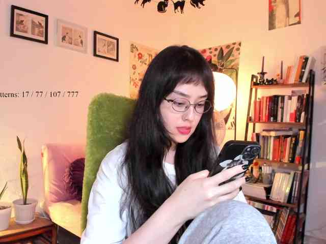Luci--ana webcam