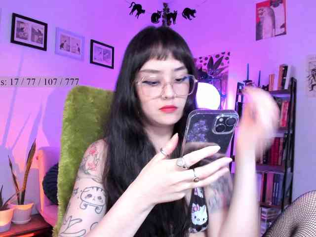 Luci--ana webcam