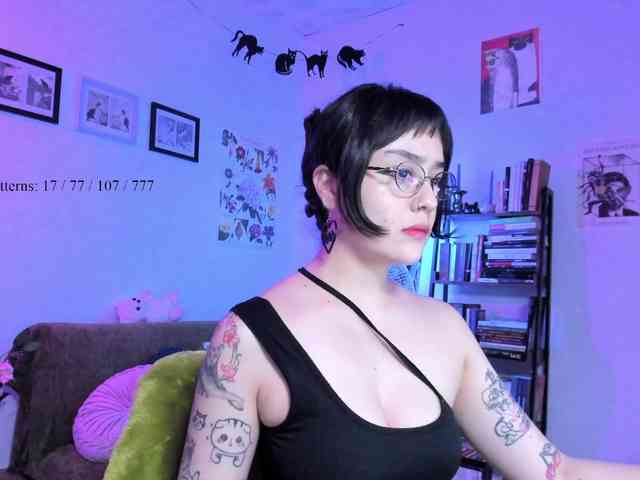 Luci--ana webcam
