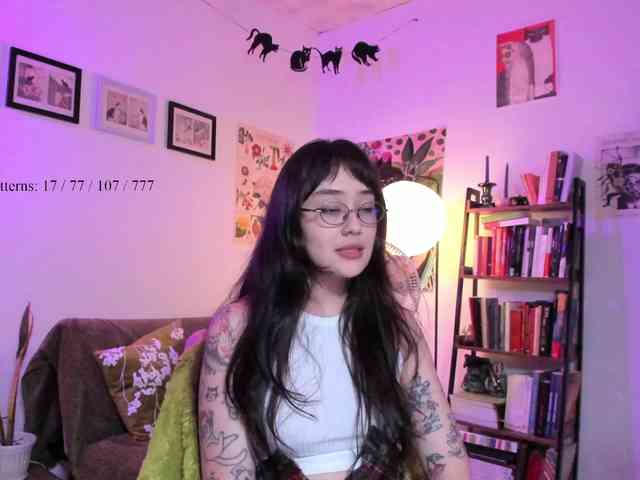 Luci--ana webcam