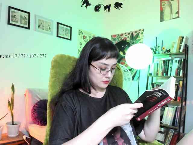 Luci--ana webcam