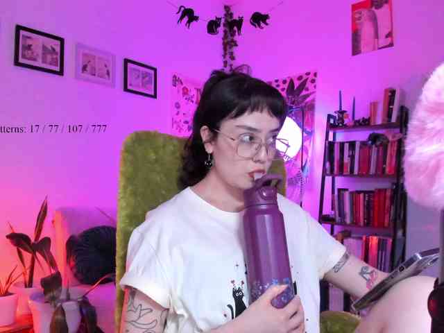 Luci--ana webcam