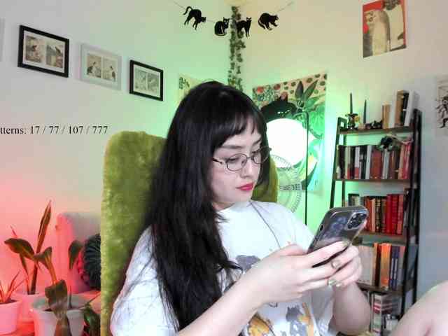 Luci--ana webcam