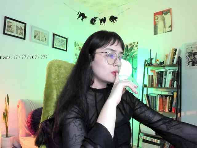 Luci--ana webcam