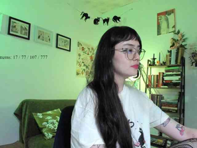 Luci--ana webcam